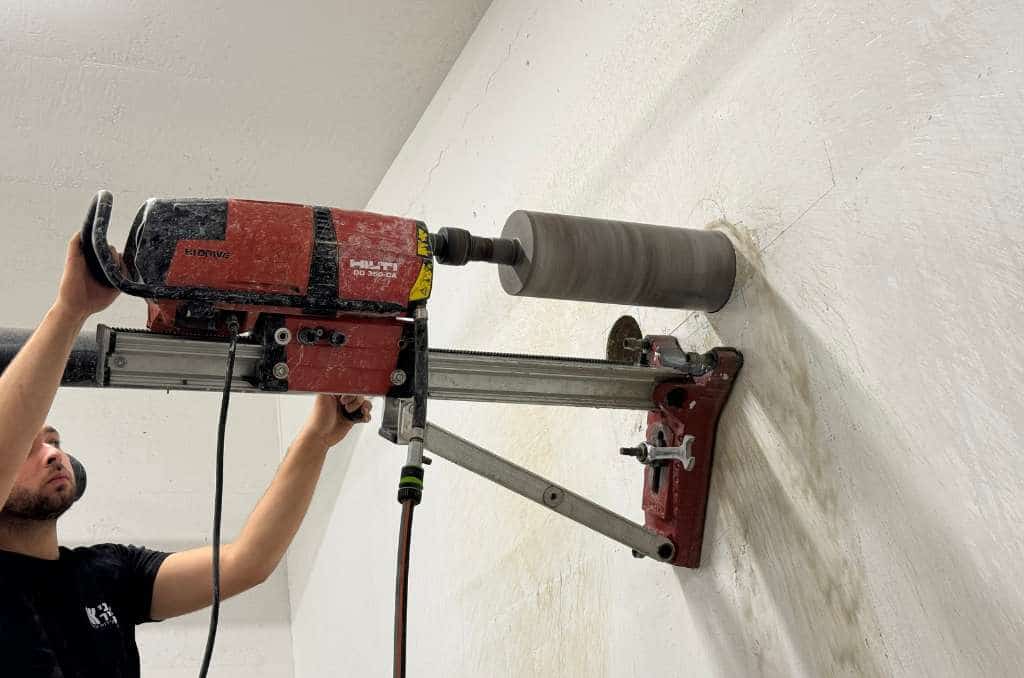 קידוח חור בממד